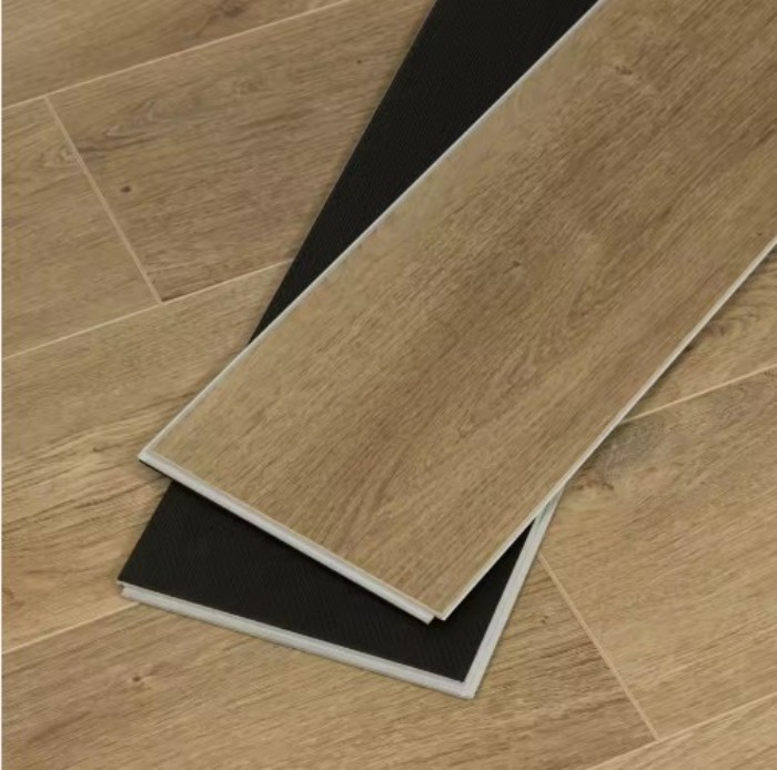 3.5–8 mm Glossy SPC Flooring