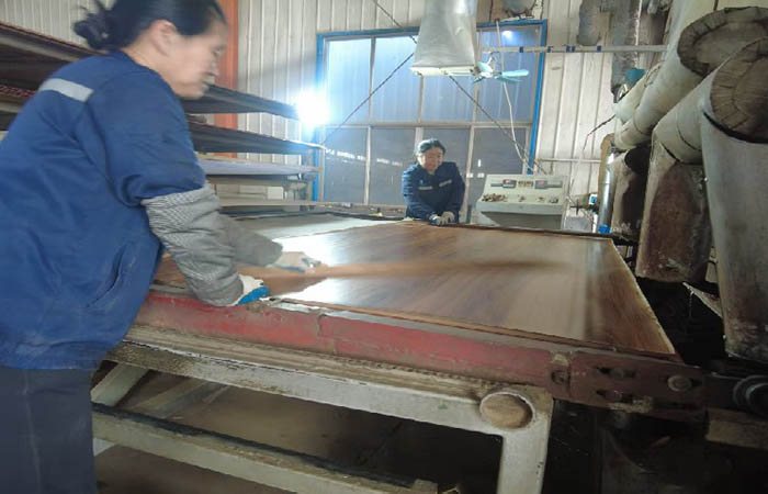 MINGZUN flooring factory production workshop