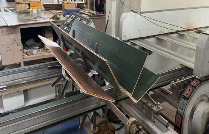 MINGZUN SPC flooring production workshop