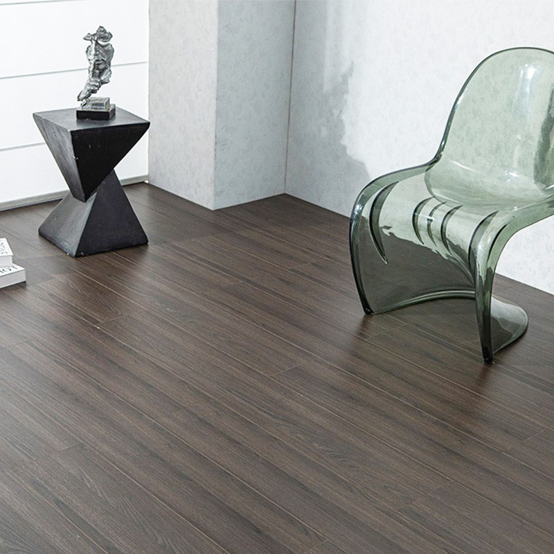 Easy-to-Install U-Groove Laminate Flooring installed with defined plank seams